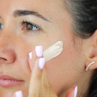 VIP Make-Up Glow Base SPF30 Primer Luminoso